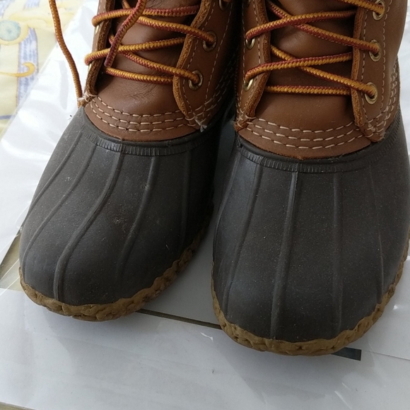 PRICE IS FIRM. LL Bean 6" tall boots - Picture 2 of 6